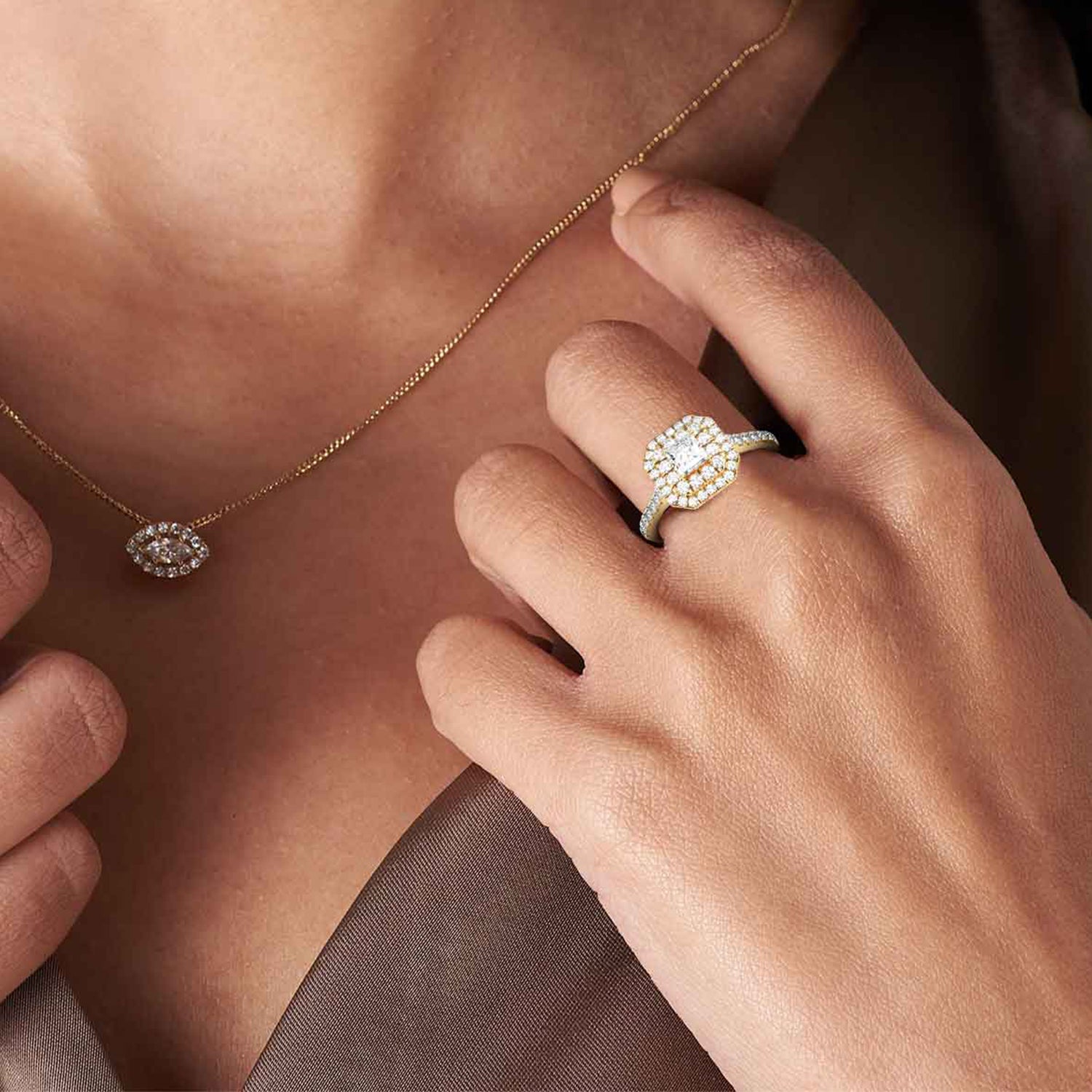 Quaint Signature Round Princess Double Halo Ring