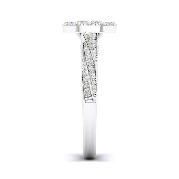 Essential 4-Pronged Round Ring_Product Angle_7/8 Ct. - 4