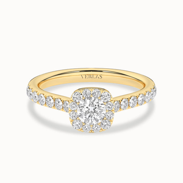 Essential 4-Pronged Round Ring_Product Angle_PCP Main Image