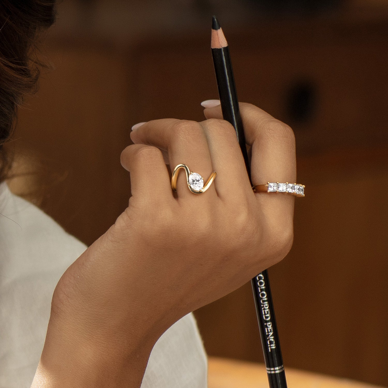 Curved Shank Ellipse Ring
