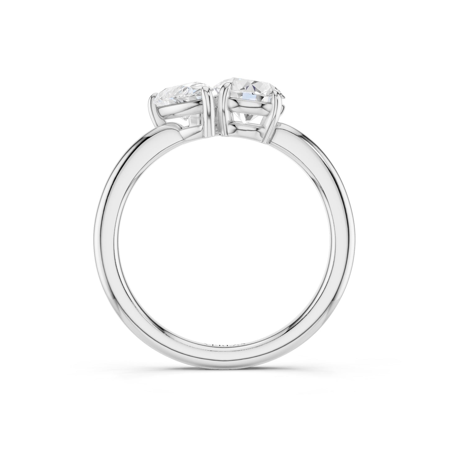Pear-Round Diamond Toi et Moi Ring