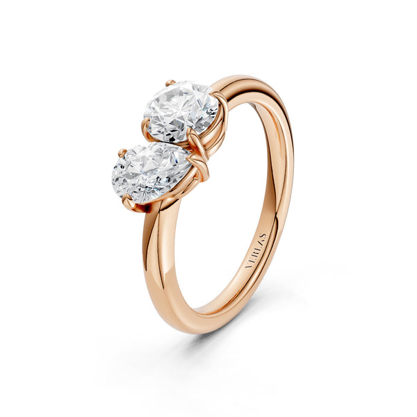 Pear-Round Diamond Toi et Moi Ring