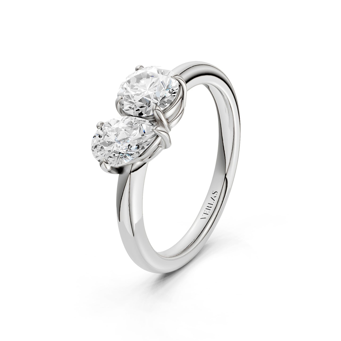 Pear-Round Diamond Toi et Moi Ring