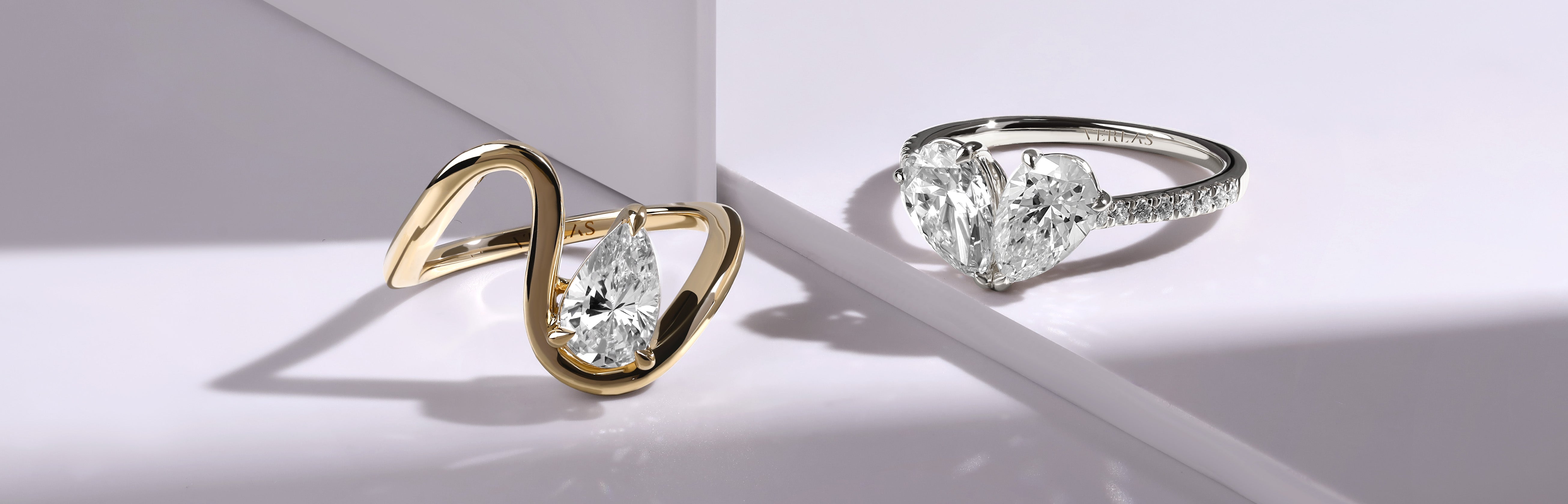 Pear Cut Engagement Rings