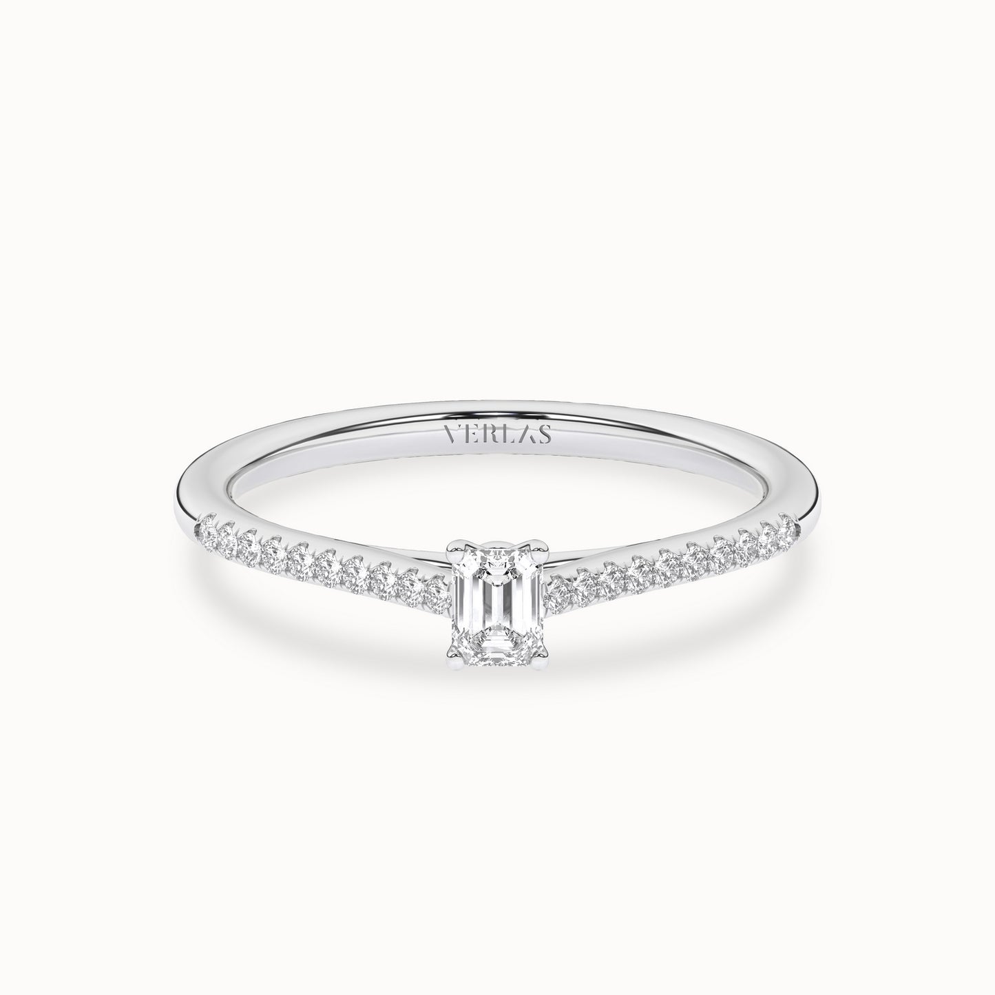Signature Emerald Ring_Product Angle_1/4 - 1
